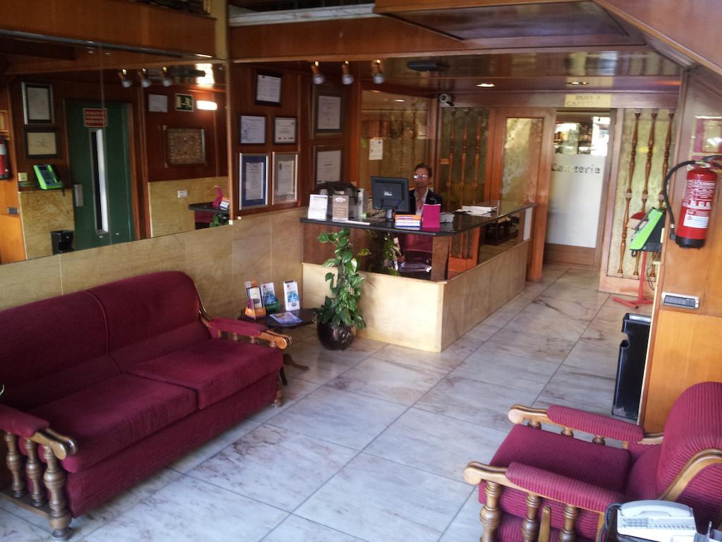 Hotel Begona Playa Gijón Zewnętrze zdjęcie